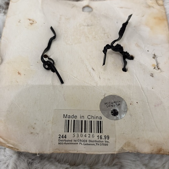 Magnetic Leather/Metal Bracelet. Never Worn. Biker Jewelry. - Picture 6 of 7